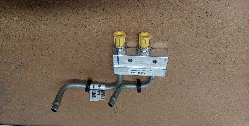 Замок капота 84075292 CHEVROLET VOLT для 16-18г, 19г.  вольт2 разборка.