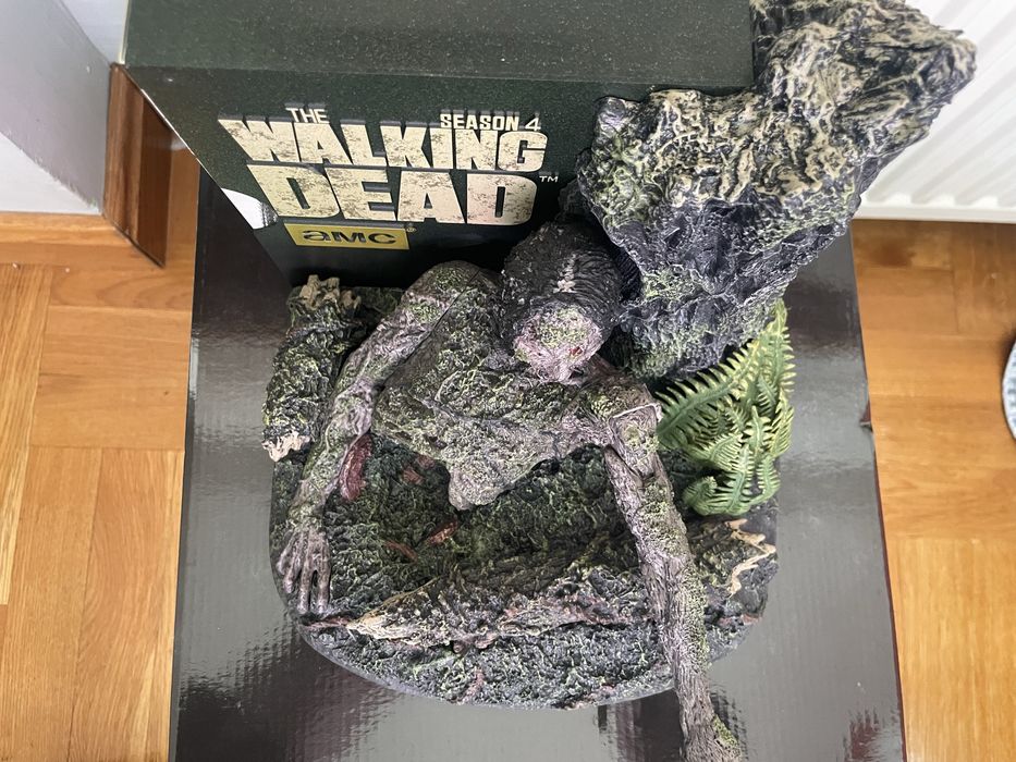 Figurka kolekcjonerska „the walking dead”