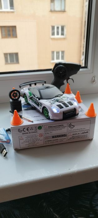 Радіокерована Дрифт машинка Nissan GT-R (R35) Led і 4WD