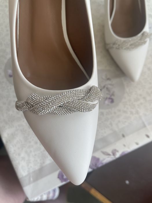 Туфлі жіночі білі