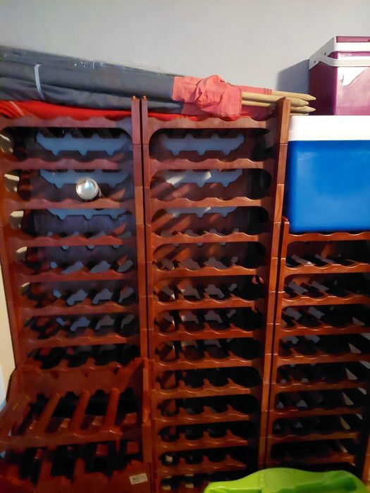 Garrafeiras plástico