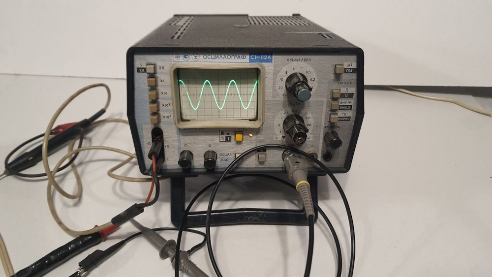 Oscyloskop oscylograf multimetr C1-112A