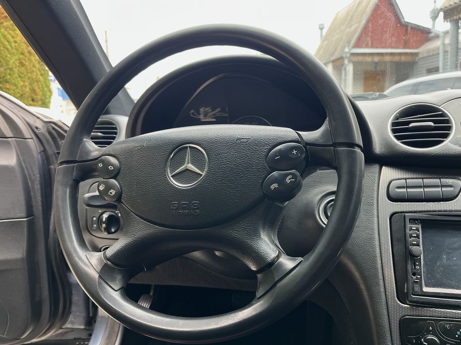 Mercedes-Benz CLK 270 2003 за ГОТІВКУ | в КРЕДИТ
