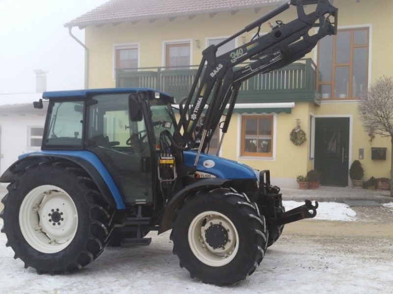 New Holland TL 100  , Rok 2003 + TUR