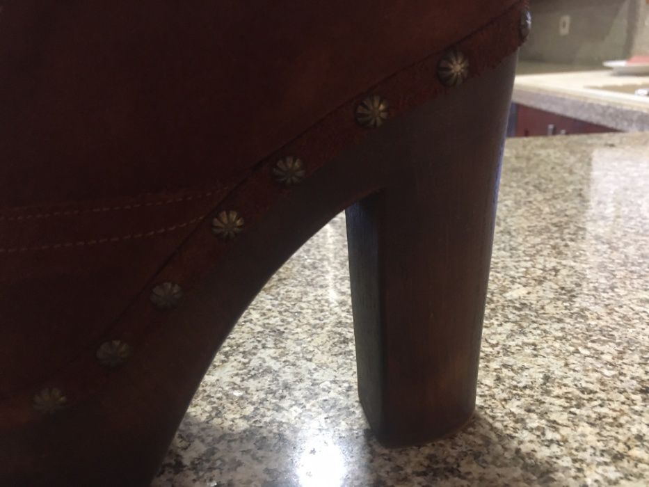 Botins de camurça Gloria Ortiz