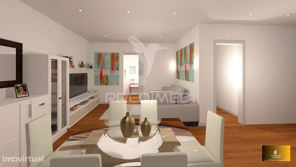 T2 Totalmente Remodelado | 8º Andar com Vista Rio