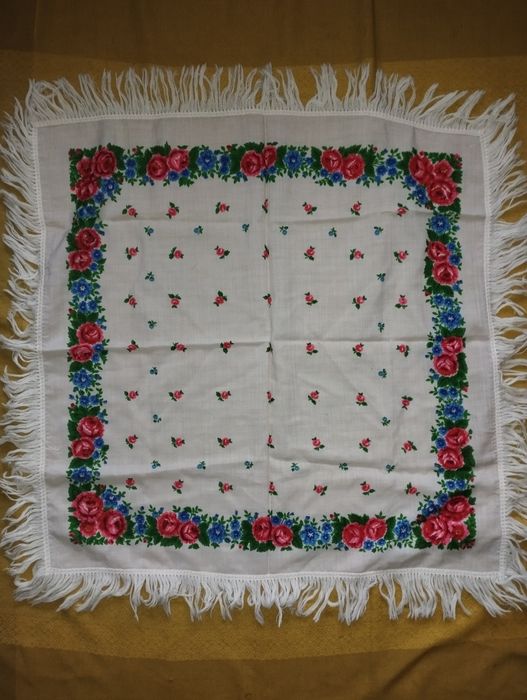 Платки шерстяные, времён СССР.