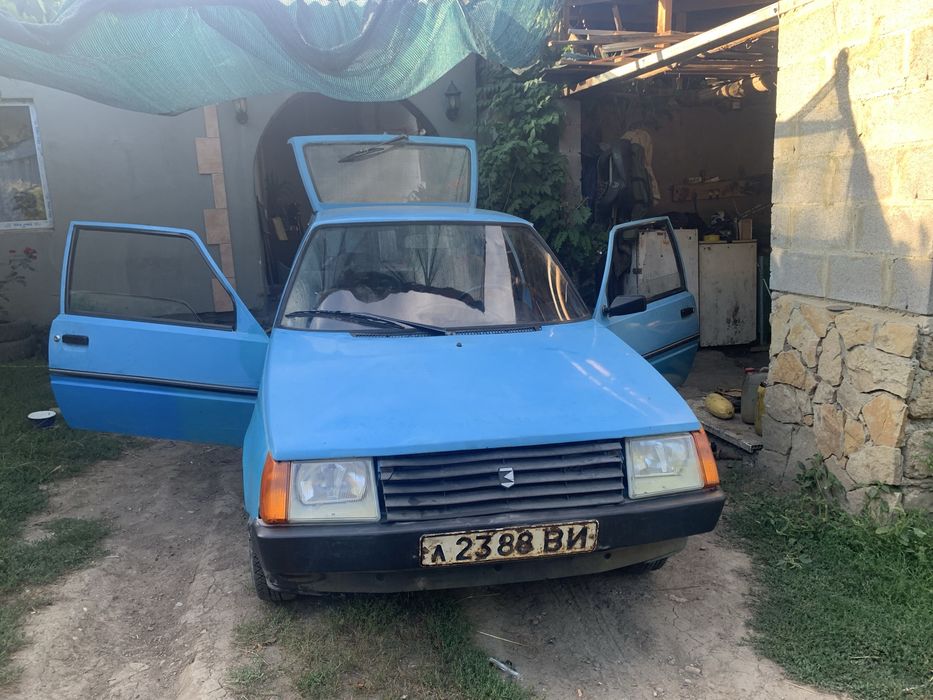 Продам  Надійну Машину