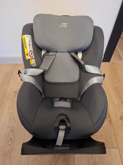 Fotelik Britax Romer Dualfix Pro M 0-15 kg
