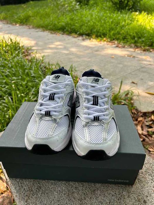 Buty damskie_New_Balance_530_White_Silver_Navy R.40