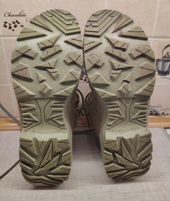 Берцы Талан, соты. Размер 44 и 45. В хорошем состоянии. Две пары!!!