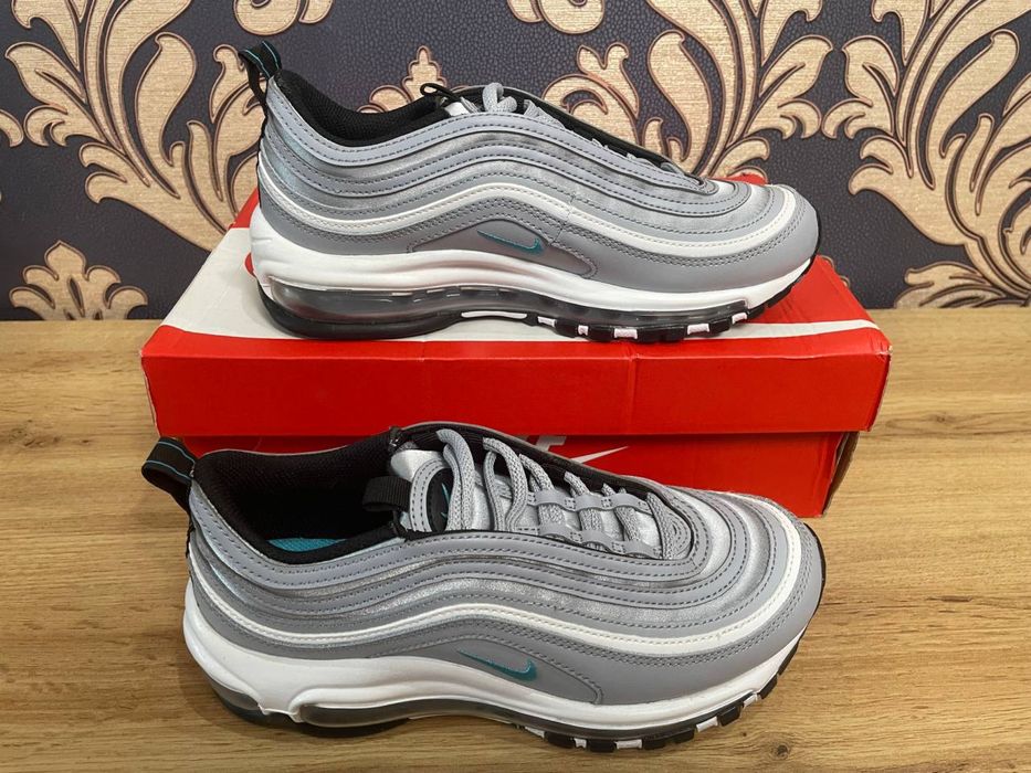 Кросівки - NIKE AIR MAX 97 SE, розмір 38. Оригінал.