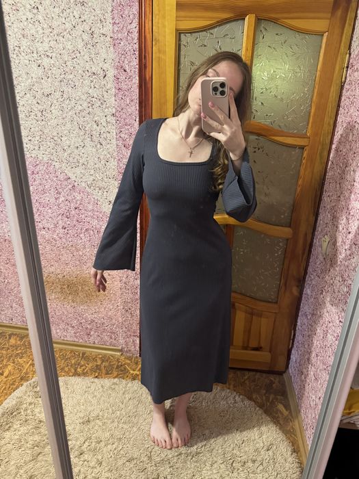 сукня, плаття на довгий рукав