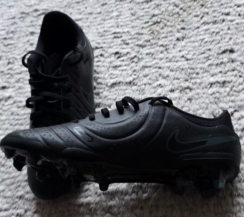 Nike Legend 10 Academy roz. 42 i 42.5