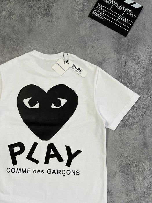 Белая Футболка PLAY Comme des garcons(Hearts) с бирками