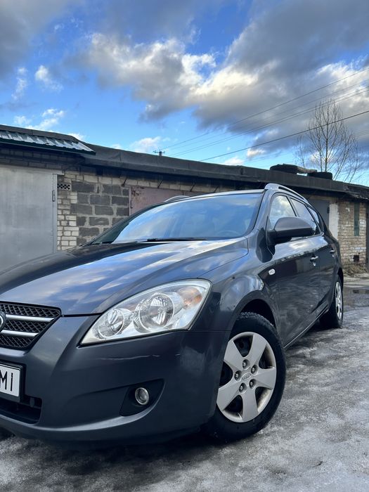 Kia Ceed 2009 1.6 диз