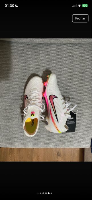 Nike mercurial novas