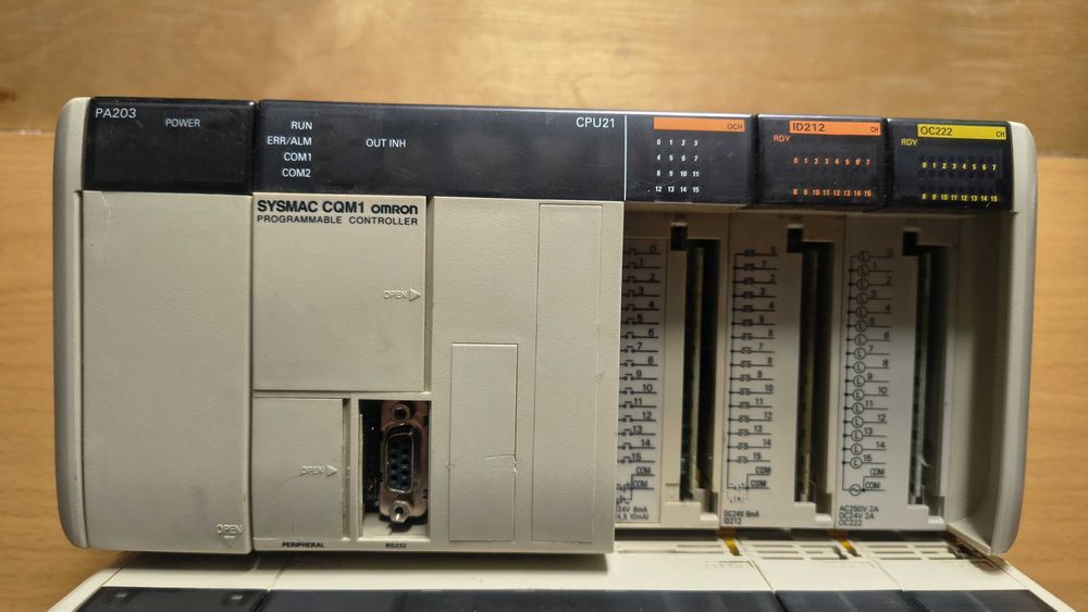Sterownik PLC OMRON Sysmac CQM1-CPU21