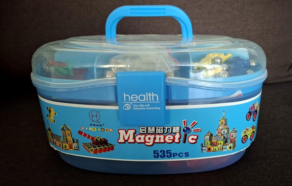 Klocki magnetyczne konstrucyjne duży zestaw w kuferku układanka kulki