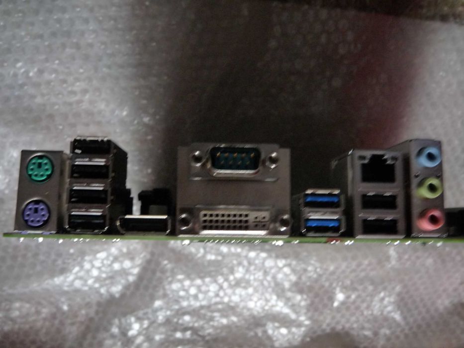 Материнська плата Fujitsu D3162-A12 (сокет1155)