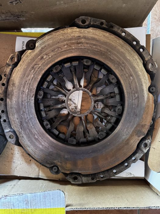 Щеплення LuK ( корзина з диском) на Renault Master lll 2.3, 170ks