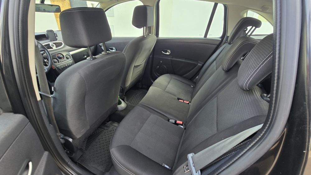 Renault Clio Break apenas 93000 c/novo