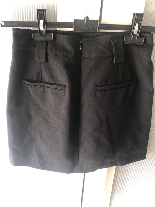 Mini saia preta Bershka - tam. S