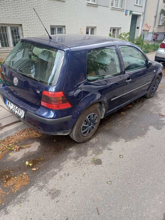 VW golf 4 1.6 benzyna