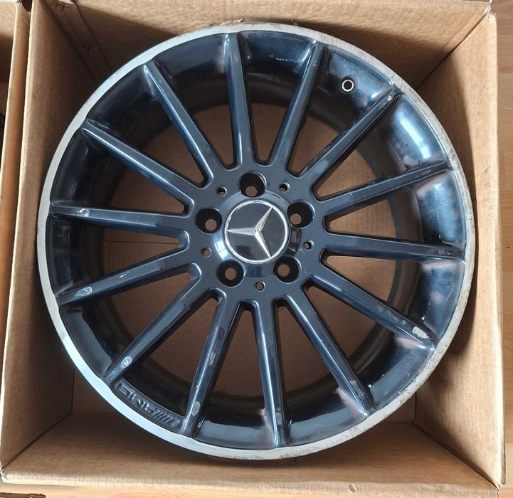 Jantes originais Mercedes AMG 18" A_176_4010_200