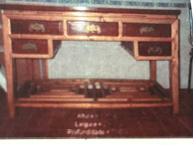 Secretária Antiga Chinesa