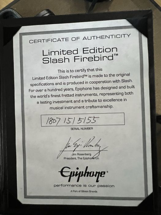 Guitarra Epiphone Firebird Slash Signature