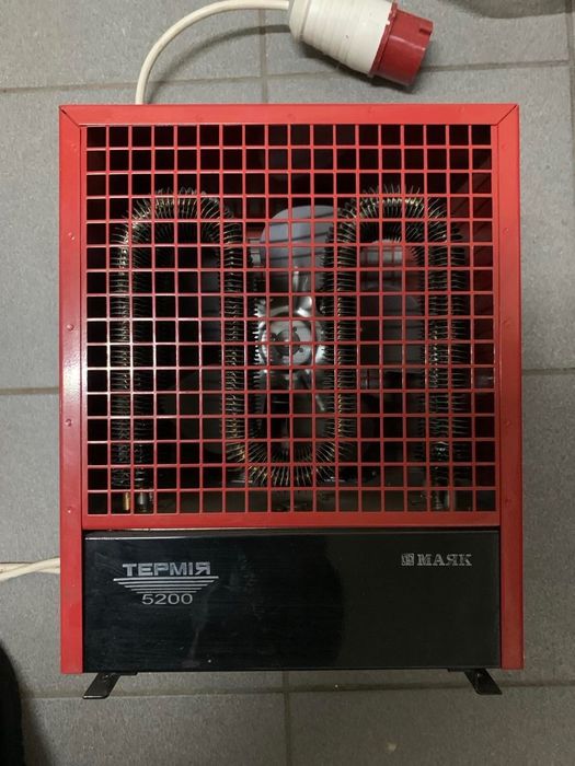 Продам тепловий обігрівач 5,2кВт пушку 3 фазний Термія 5200