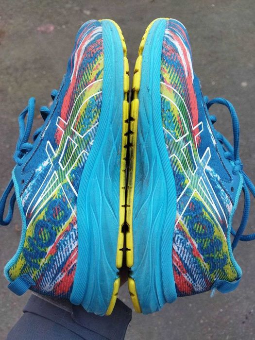 23,5 см дитячі кросівки Asics Gel-Noosa TRI 13 GS кроссовки детские
