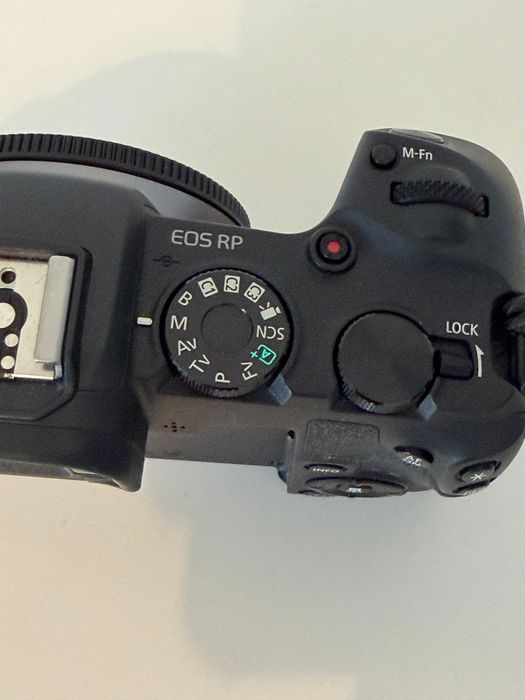Canon Eos RP câmera mirrorless
