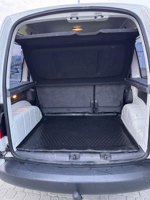 Volkswagen Caddy 2.0d повний привід