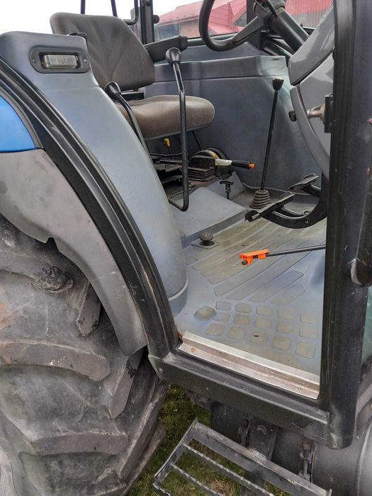 Sprzedam ciągnik New Holland, CASE, 4x4 TD80