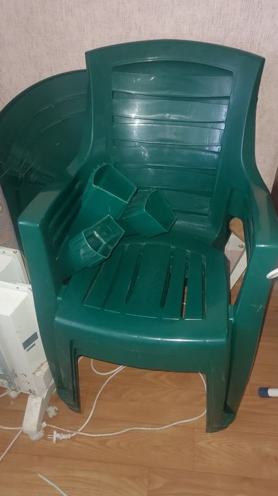 Набор пластиковой садовой мебели