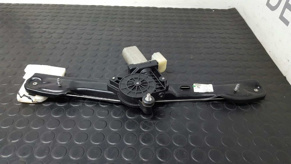 ELEVADOR TRASEIRO DIREITO BMW SERIE 1 LIM. (F20) 120D