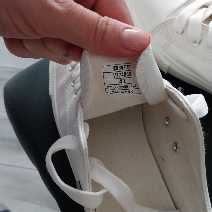 Sprzedam buty trampki big sta