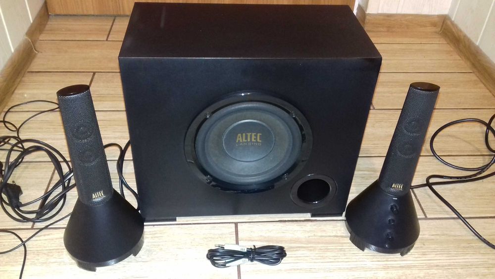 Zestaw głośnikowy 2.1 Altec Lansing VS4621