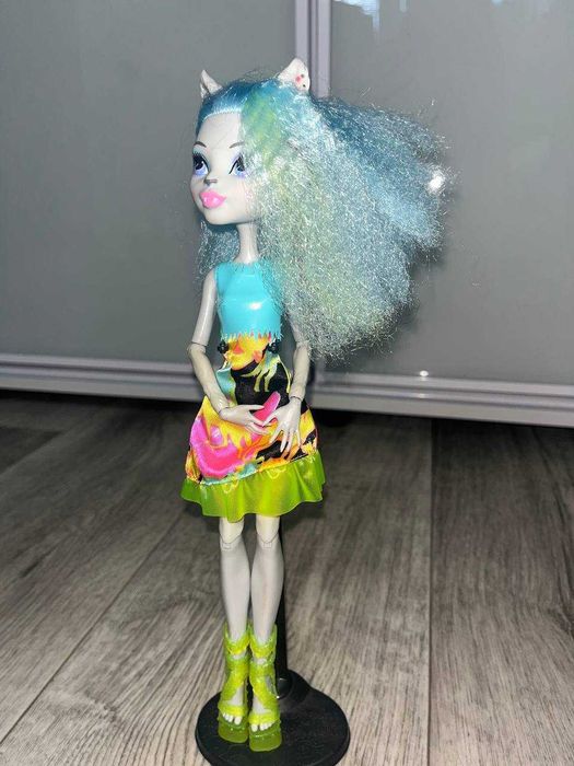 Кукла Монстер Хай