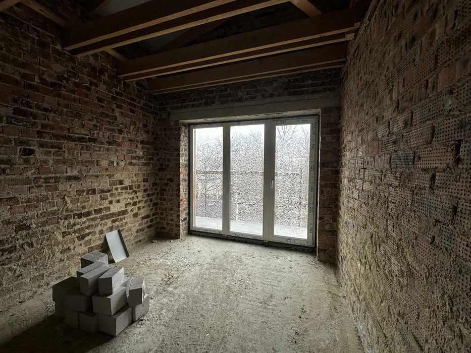 Продається дуплекс 120 м2 з гарним плануванням. Район Вовчинець