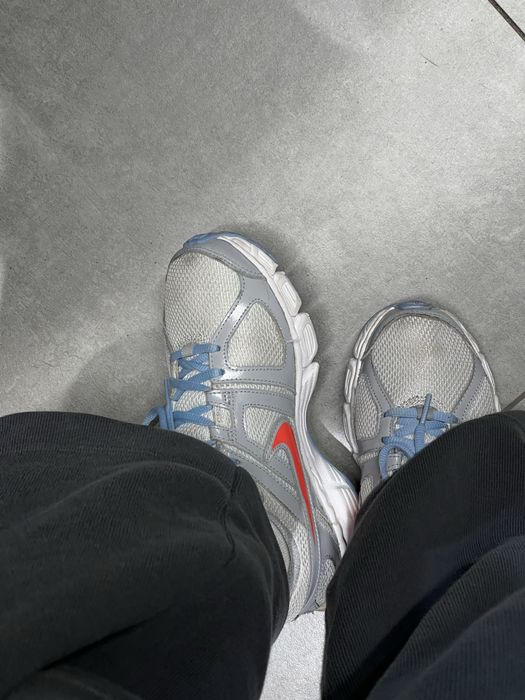 Кросівки, Nike, сіренькі