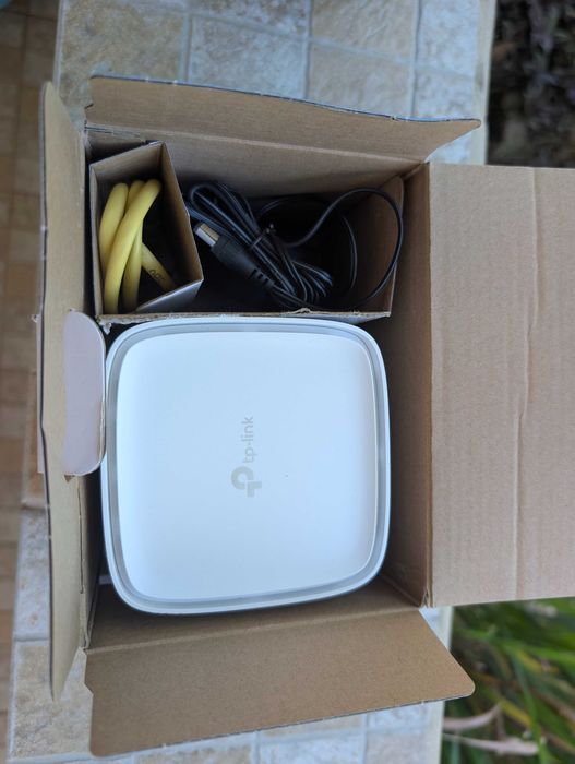 Vendo 2 acess point TP-Link HC220-G5 usados
