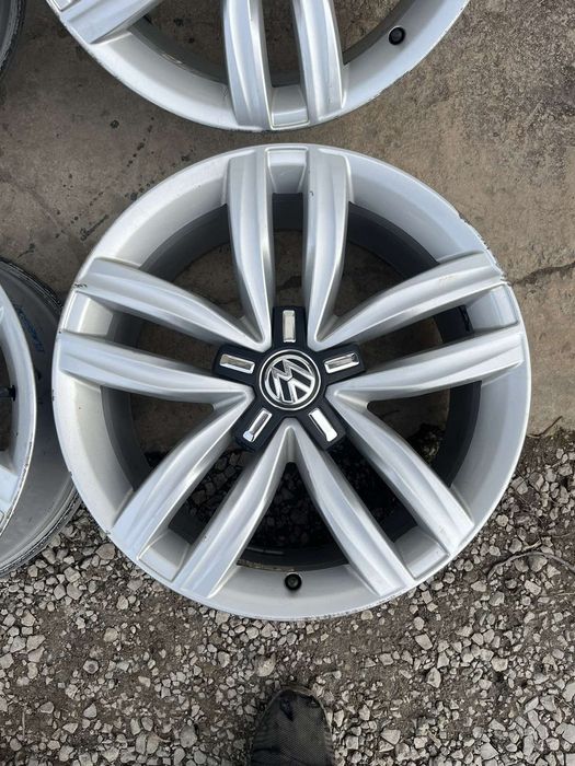 Диски passat sel premium nms r18 оригинал 561601025n