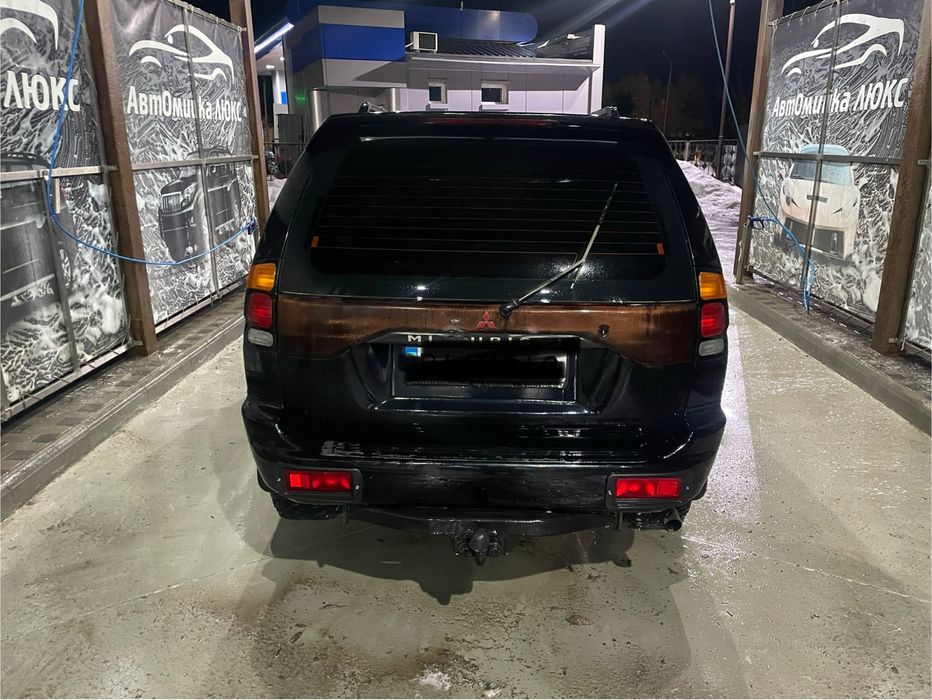 Продам Mitsubishi pajero