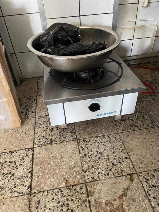 Taboret gazowy sprzedam.