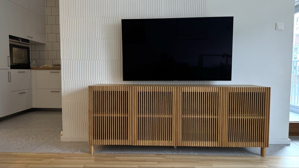 Komoda duża drewniana Ażurowe drzwiczki lamele