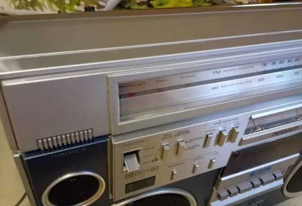 Magnetofon Hitachi TRK-8600