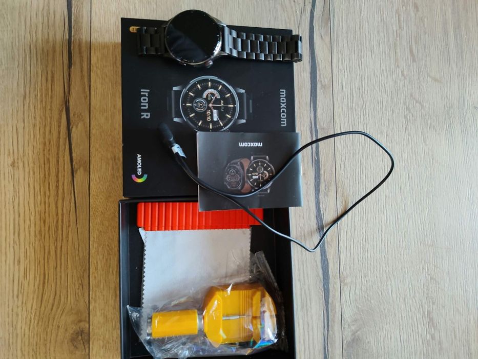 Sprzedam smartwatch Maxcom Iron